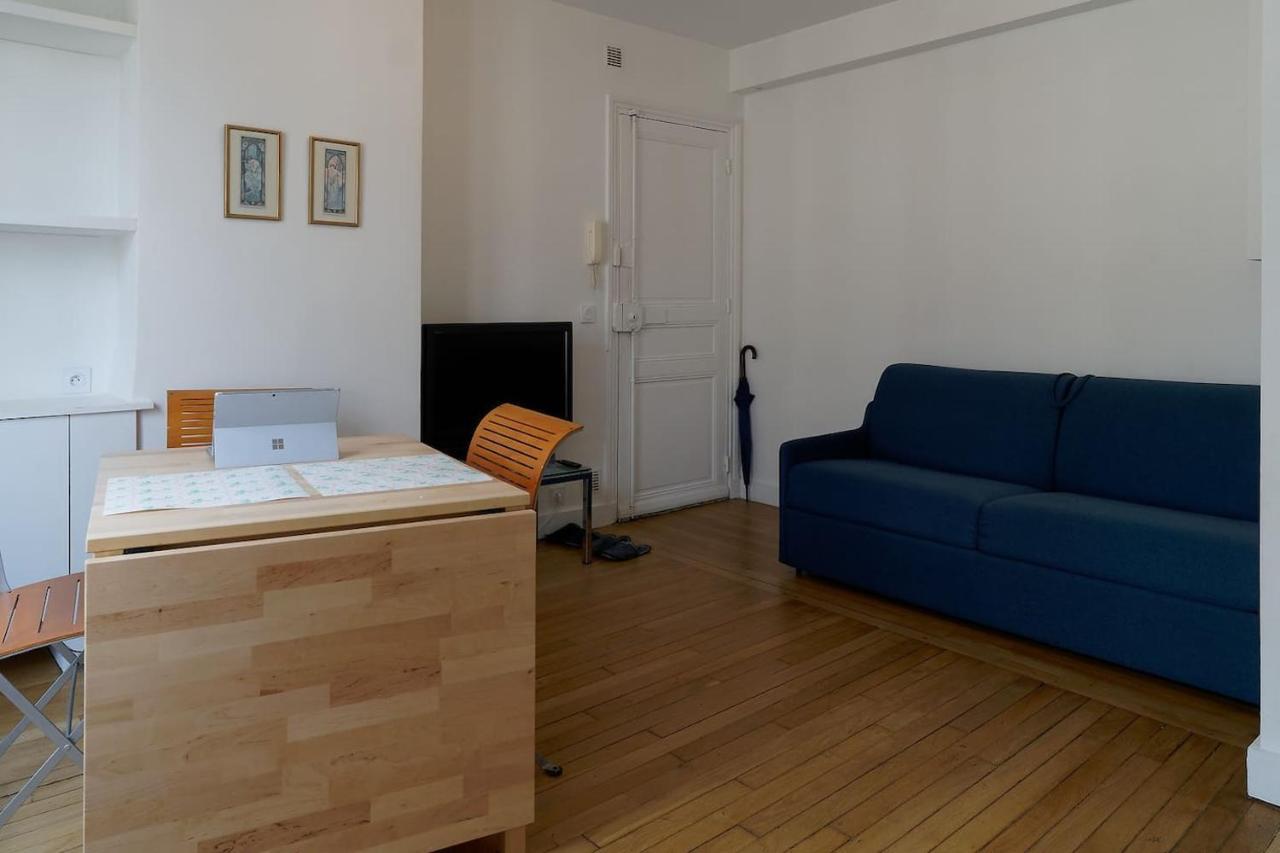 Quiet Apartment Near Montmartre Париж Экстерьер фото